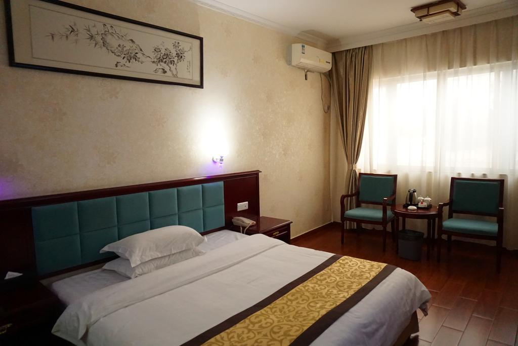Guangdong Oversea Chinese Hotel กวางโจว ภายนอก รูปภาพ